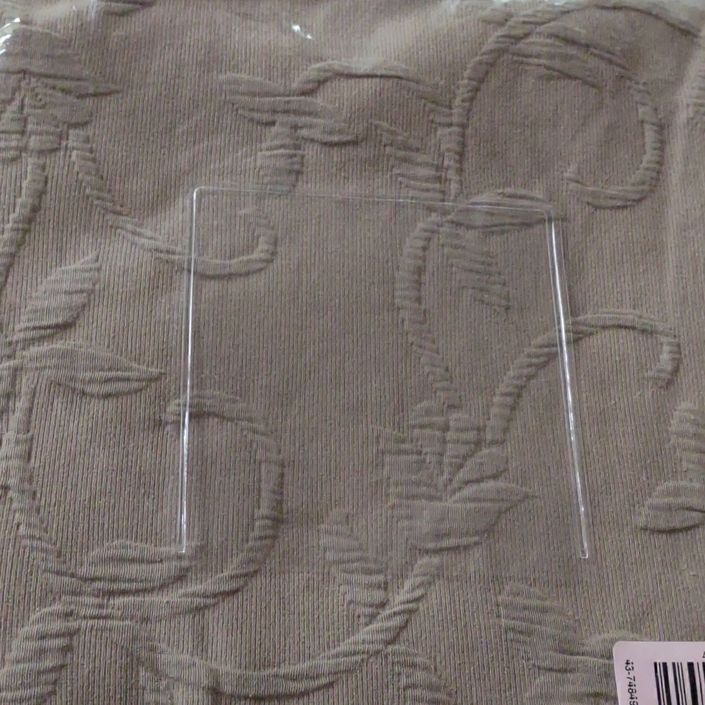 Linen Source Matelasse Full Coverlet New Vintage Taupe Color Wave Edge